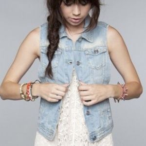 NWOT Brandy Melville Distressed Jean Trucker Vest